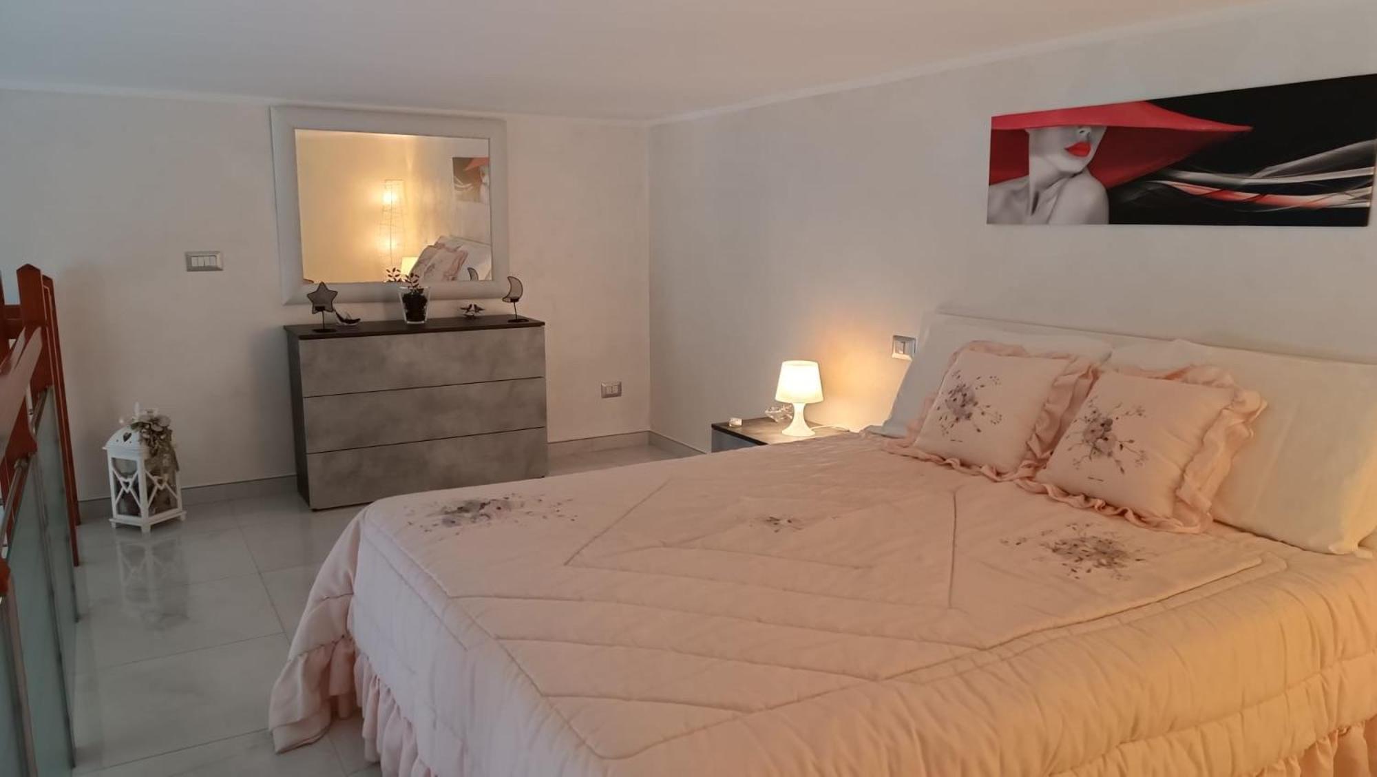 Casa Vacanza Raggio Di Sole 焦维纳佐 外观 照片