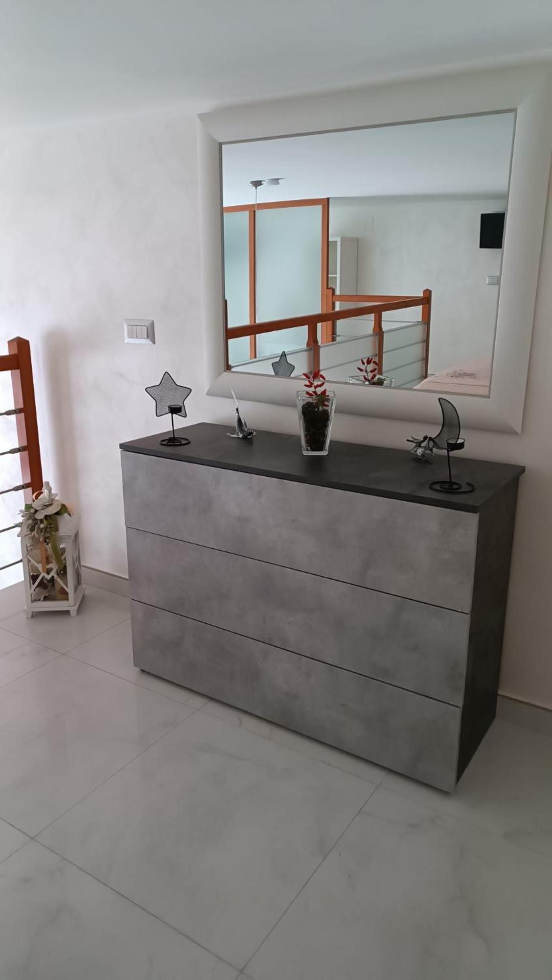 Casa Vacanza Raggio Di Sole 焦维纳佐 外观 照片